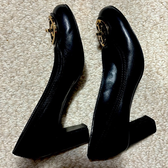 Tory Burch Pumps - Picture 2 of 7